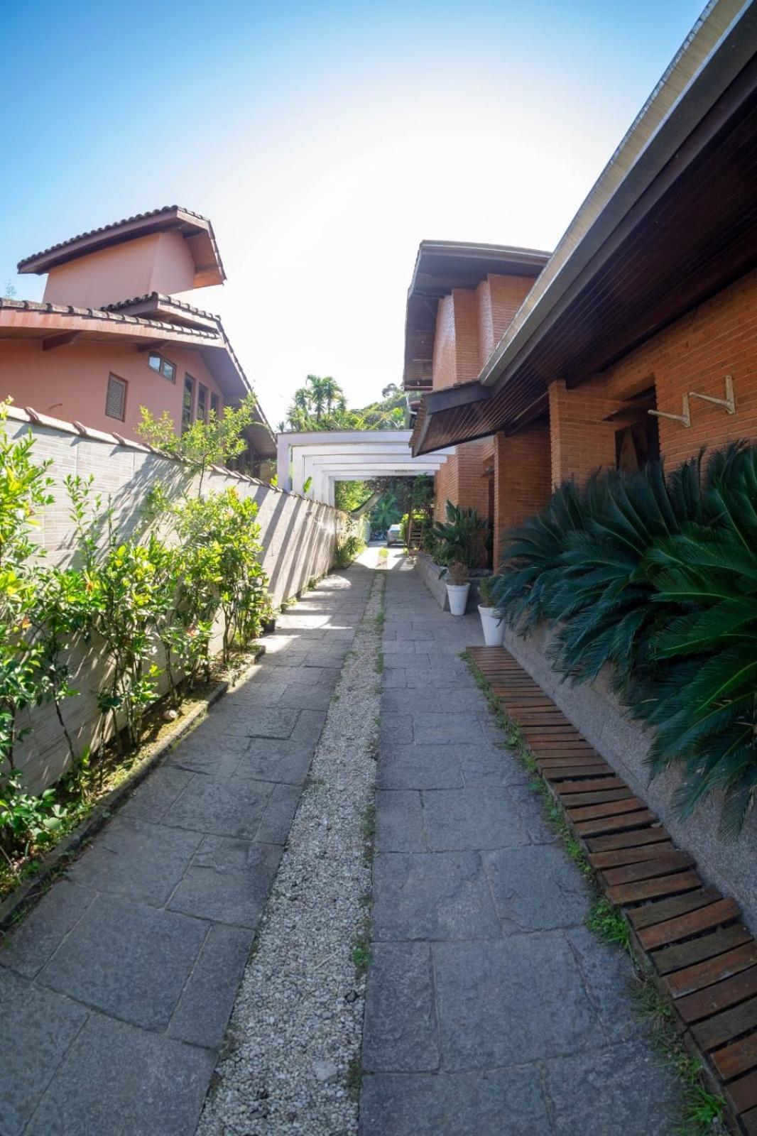 Hostel Tropico De Capricornio - Tenorio Убатуба Экстерьер фото
